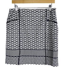 J McLaughlin 6 Navy Blue White Mixed Geometric Print Mini Pencil Skirt Side Zip